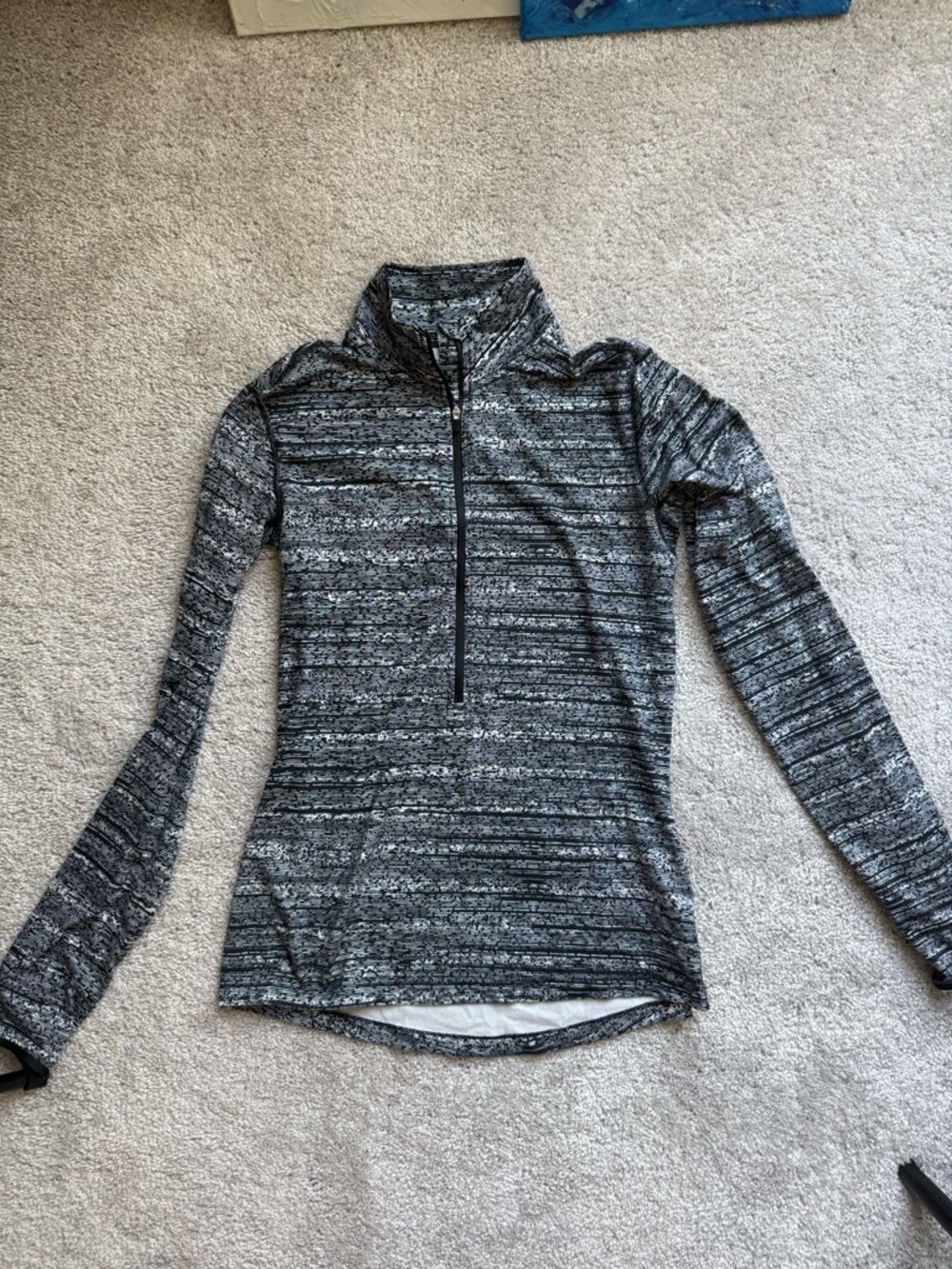 Nike Pro Women's Long Sleeve Half-Zip Active Top - Black Gray Stripe